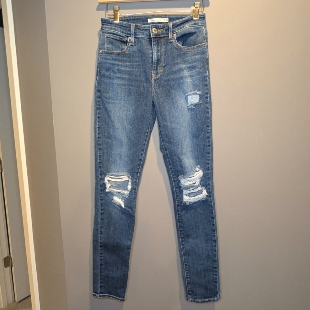 Levi's 721 High Rise Distressed Skinny Jeans Medium Blue Size 26